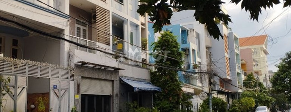 Diện tích 70m2 bán nhà ở vị trí ngay ở Quận 7, Hồ Chí Minh tổng quan nhà có 4 PN 4 WC cám ơn quý khách đã đọc tin cảm ơn đã xem tin-03