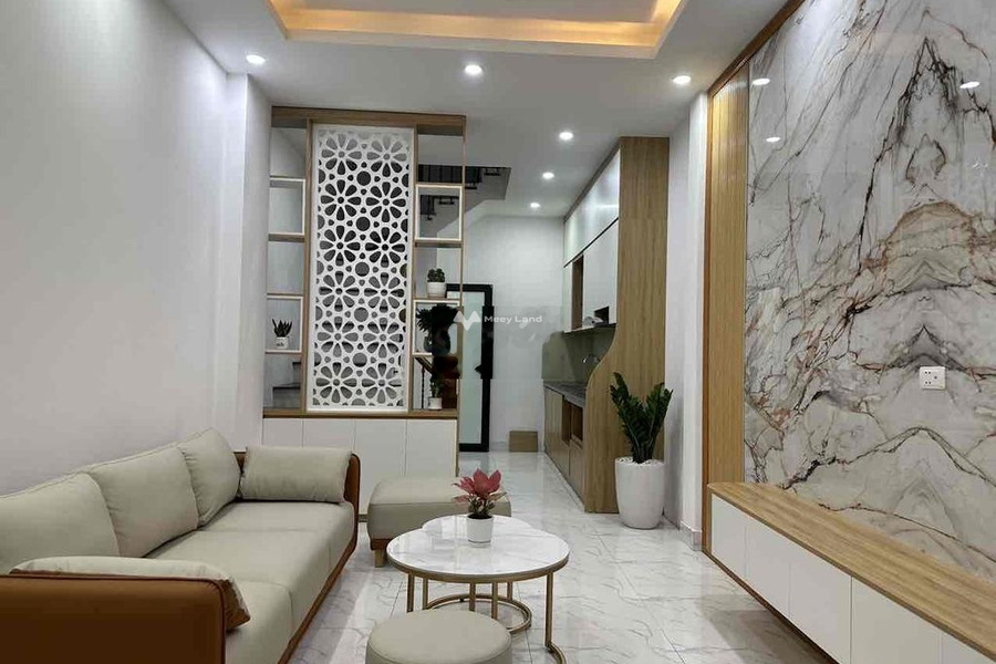 Nhà có tất cả 3 PN bán nhà bán ngay với giá cạnh tranh chỉ 3.38 tỷ diện tích gồm 30m2 mặt tiền tọa lạc tại Việt Hưng, Long Biên-01