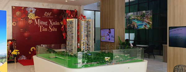Cho thuê mặt bằng tầng trệt toà văn phòng Võ Văn Tần, Quận 3, diện tích 210m2. Giá 150tr/tháng-03