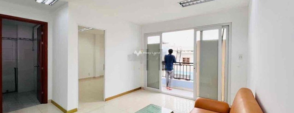 Cho thuê chung cư vị trí mặt tiền ngay trên Tân Bình, Hồ Chí Minh, căn hộ tổng quan bao gồm 2 PN, 1 WC chính chủ đăng tin-03