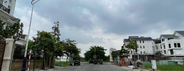 Bán nhanh lô đất mặt tiền đường D3 tại KDC Nam Long, DT: 130m2 (5.5 x 23.7m) giá: 12 tỷ 5 -03