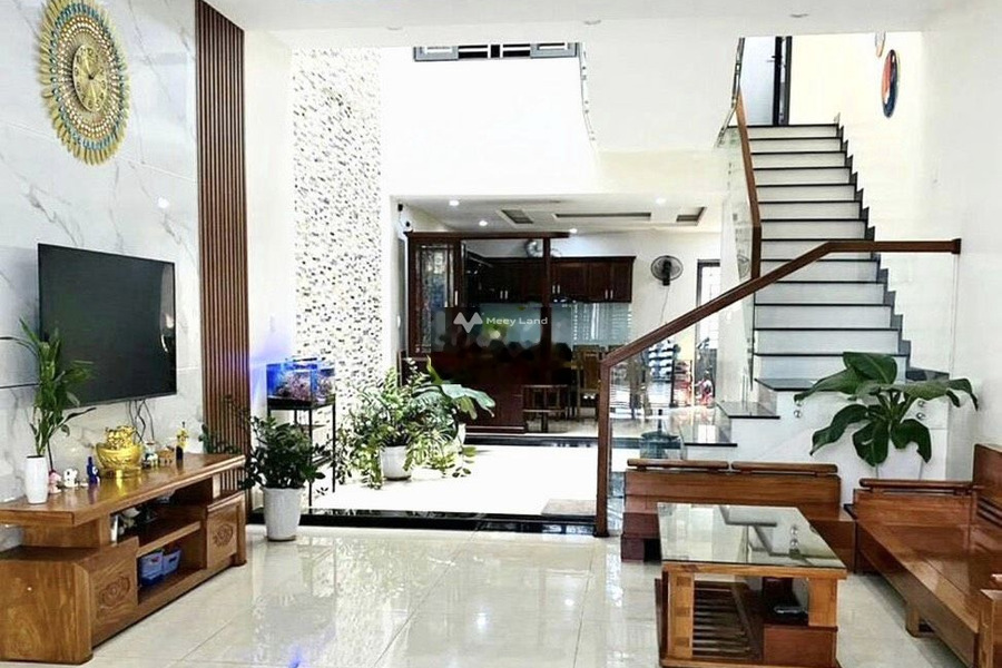 Diện tích vừa phải 100m2, cho thuê nhà ở vị trí tốt tại Mẹ Thứ, Cẩm Lệ, nhìn chung có 3 phòng ngủ, 2 WC cảm ơn bạn đã đọc tin-01