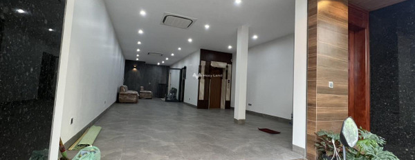 Cho thuê nhà ở diện tích vừa phải 90m2 thuê ngay với giá đề cử 48 triệu/tháng vị trí đặt nằm ngay Hoàng Ngân, Hà Nội-03