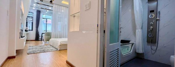 Chung cư 1 PN, cho thuê căn hộ vị trí mặt tiền ở Phường 10, Hồ Chí Minh, trong căn hộ bao gồm có 1 phòng ngủ, 1 WC trao đổi trực tiếp-02