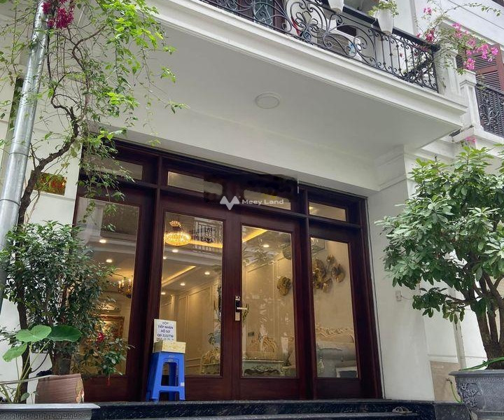 Bán nhà vị trí đẹp ngay Văn Quán, Hà Nội giá bán cực sốc chỉ 8.5 tỷ có diện tích chính 42m2 trong căn nhà này có 4 PN-01