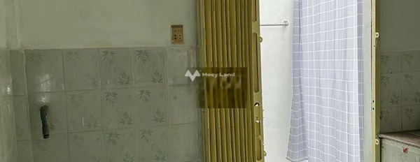 Diện tích gồm 40m2 bán nhà vị trí đặt tọa lạc ngay tại Bà Hom, Hồ Chí Minh căn nhà gồm 2 PN 2 WC cảm ơn bạn đã đọc tin-03