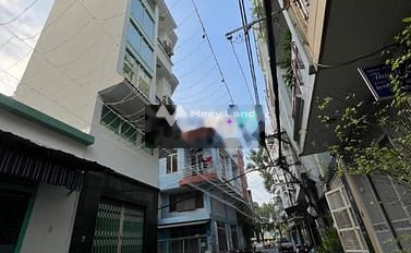 Có diện tích 30m2 bán nhà tại Huỳnh Văn Bánh, Hồ Chí Minh căn nhà có tất cả 5 PN 5 WC liên hệ ngay để được tư vấn-03
