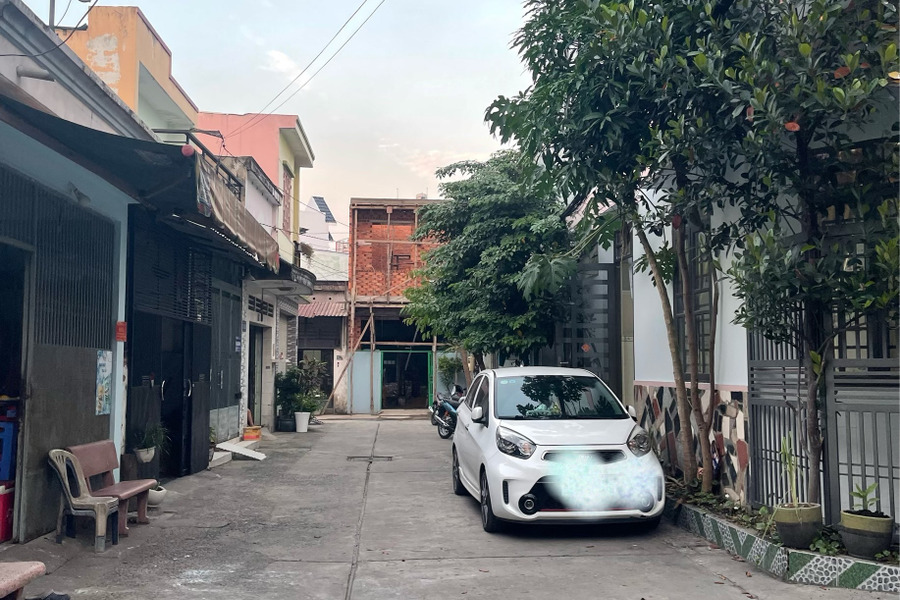 Nhà góc hai mặt tiền hẻm xe hơi tại Bình Phú, Phường 10, Quận 6, giá chỉ 4,7 tỷ-01