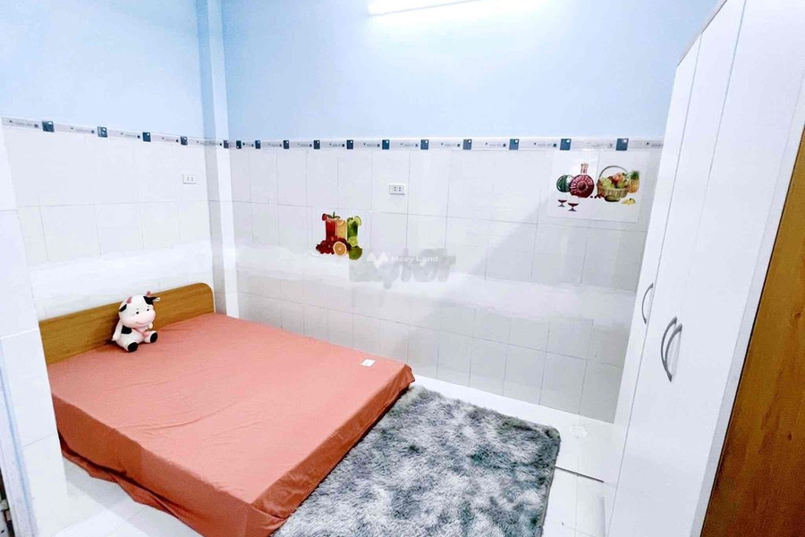Trong nhìn tổng quan gồm 1 phòng ngủ, cho thuê căn hộ vị trí đẹp ngay ở Cách Mạng, Tân Bình, 1 WC vui lòng liên hệ để xem trực tiếp-01