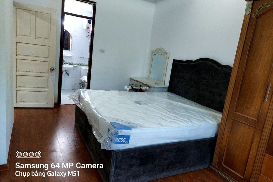 Căn hộ 2 PN, cho thuê căn hộ tọa lạc tại Trung Hòa, Hà Nội, trong căn hộ bao gồm có 2 PN, 2 WC hỗ trợ mọi thủ tục miễn phí, giá mùa dịch.-01