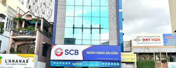 Giá 90 triệu/tháng, cho thuê nhà diện tích rộng 250m2 vị trí thuận tiện ngay tại Phường 5, Phú Nhuận vị trí tốt-03