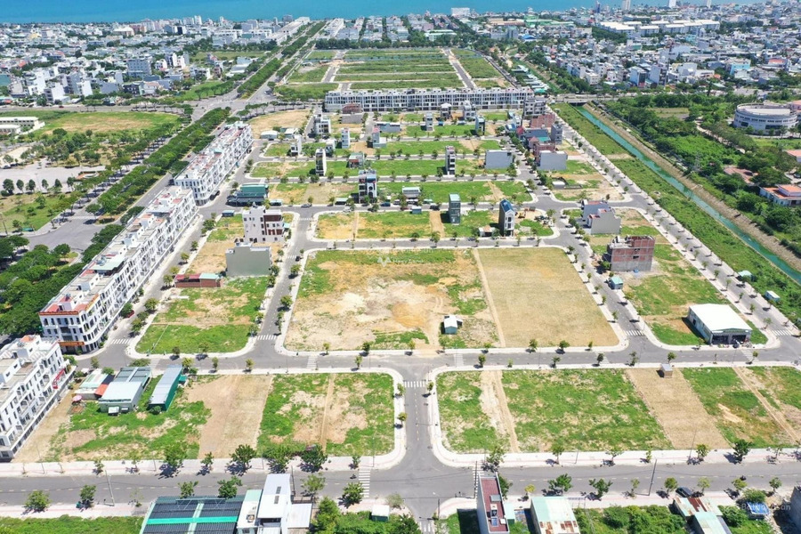 Ngay Hòa Minh, Đà Nẵng bán đất, giá bán đề xuất từ 8.5 tỷ, hướng Đông Bắc với tổng diện tích 190m2-01