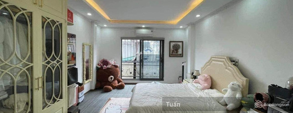 Vị trí đặt nằm ngay Nguyễn Chí Thanh, Ba Đình bán nhà bán ngay với giá đặc biệt 7.45 tỷ nhà tổng quan gồm có 1 PN-02