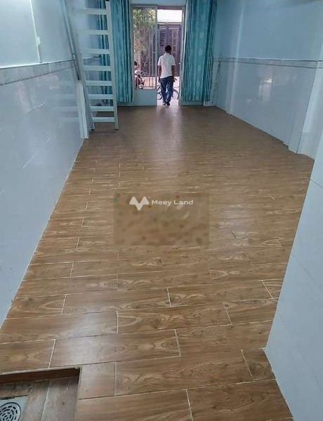 Căn nhà gồm 1 phòng ngủ, cho thuê nhà ở diện tích chuẩn 36m2 giá thuê cực rẻ chỉ 6 triệu/tháng ngay ở Nguyễn Văn Lượng, Phường 10-01