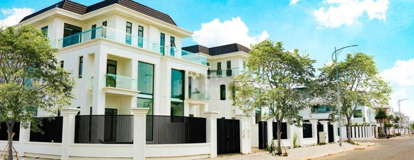 Cho thuê nhà mặt tiền nằm ngay trên Vĩnh Quang, Rạch Giá, giá thuê khoảng từ 15 triệu/tháng có diện tích gồm 221m2-03