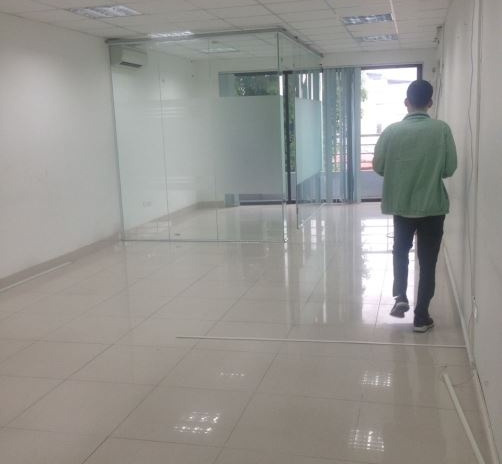 Vị trí đẹp ngay Đồng Tâm, Hà Nội cho thuê sàn văn phòng giá thuê hạt dẻ từ 11.5 triệu/tháng 40 m2