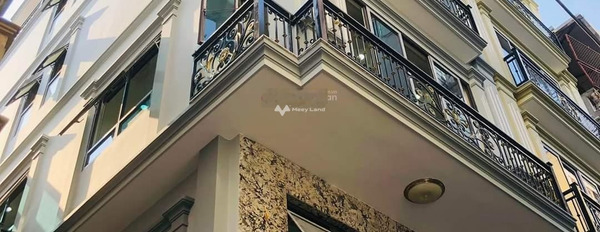 Bán nhà ở có diện tích chung là 70m2 giá bán cực êm chỉ 18.8 tỷ vị trí nằm ở Mai Dịch, Cầu Giấy-02