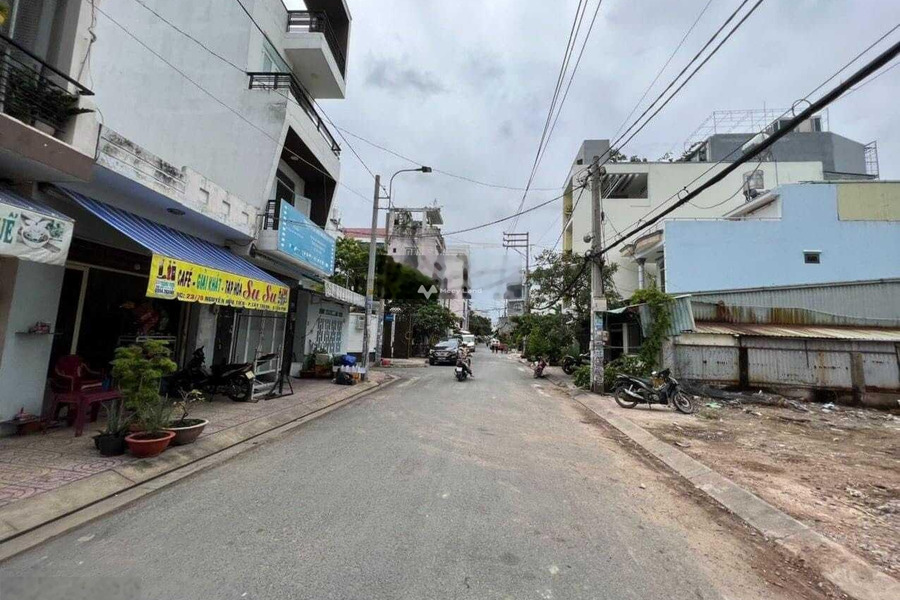 Diện tích 79m2 bán nhà ở vị trí thuận tiện Nguyễn Hữu Tiến, Tân Phú hướng Nam tổng quan nhà thì gồm có 1 phòng ngủ 1 WC giá tốt nhất-01