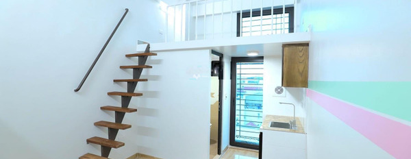 Bán nhà có diện tích chính 60m2 vị trí thuận tiện Miếu Đầm, Hà Nội tổng quan trong ngôi nhà gồm 19 phòng ngủ-02