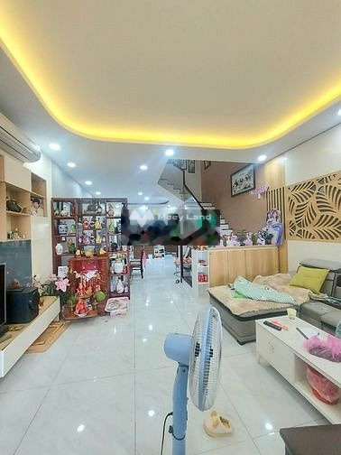 Tổng quan nhà này có 4 phòng ngủ, bán biệt thự có diện tích chính 270m2 giá bán cực mềm từ 8.5 tỷ vị trí ở Nguyễn Duy Trinh, Hồ Chí Minh-01