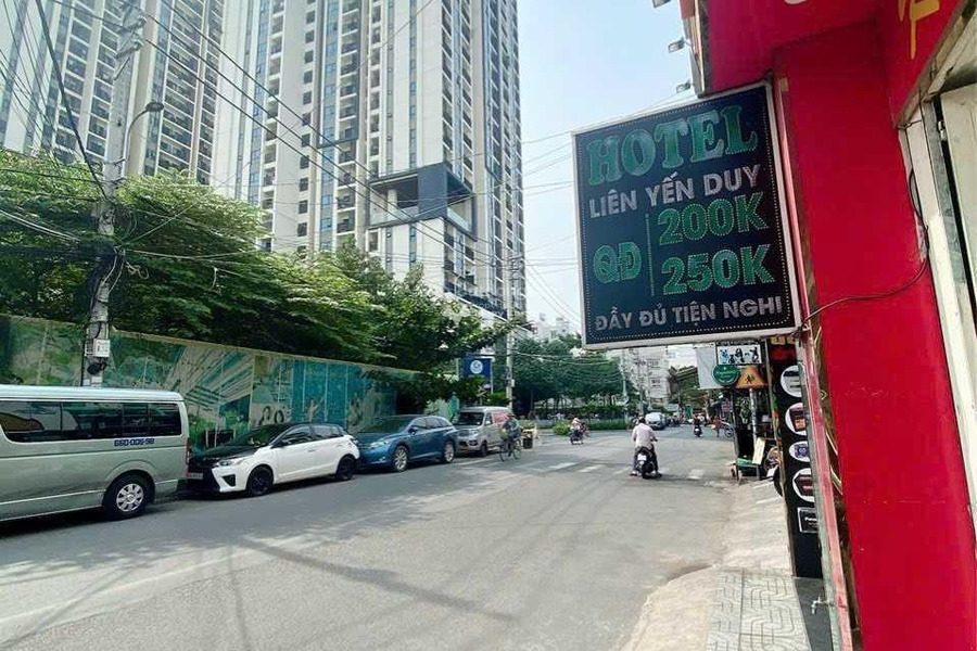 Có diện tích 72m2, cho thuê nhà ở ngay tại Quận 10, Hồ Chí Minh, trong nhà này 10 phòng ngủ, 10 WC vui lòng liên hệ để xem trực tiếp-01
