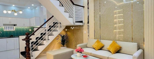 Diện tích rộng 33.8m2 bán nhà vị trí đẹp nằm trên Quận 3, Hồ Chí Minh tổng quan nhà có tổng cộng 4 PN 4 WC cám ơn quý khách đã đọc tin-02