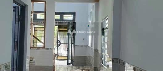 Bán nhà diện tích khoảng 60m2 vị trí mặt tiền tọa lạc ngay Phường 3, Quận 11 nhà có 2 PN, 2 WC còn chần chờ gì nữa. hãy nhấc máy gọi ngay-03