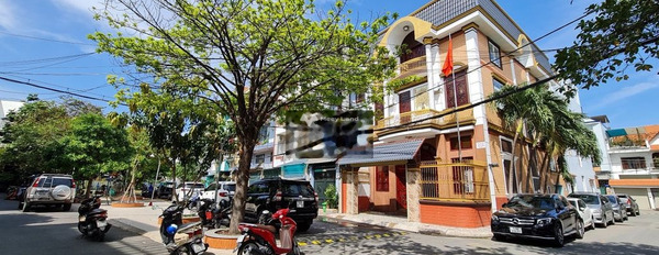Căn nhà gồm có 4 PN bán nhà bán ngay với giá phải chăng 25 tỷ diện tích chuẩn 153m2 vị trí đặt ở trong Nguyễn Oanh, Gò Vấp-02