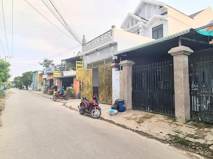 Bán nhà riêng thị xã Tân Uyên tỉnh Bình Dương giá 3.6 tỷ-2