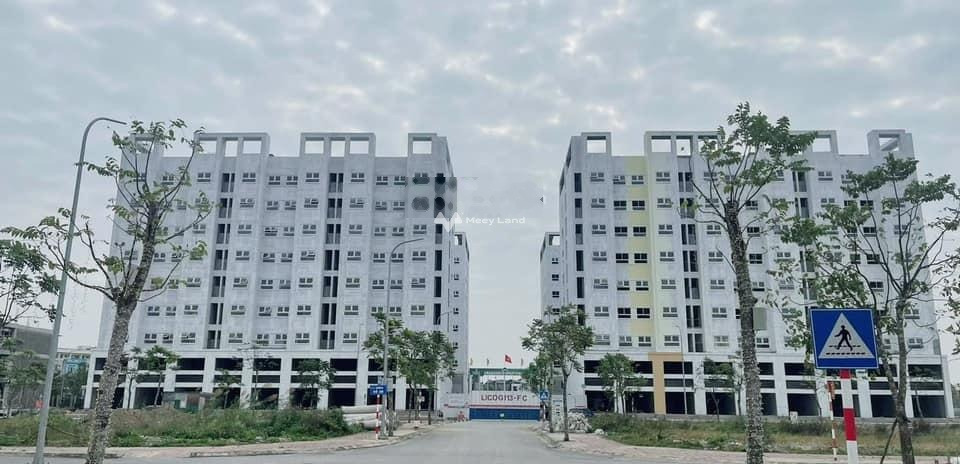 Trong căn hộ 2 PN, bán chung cư hướng Đông - Nam vị trí mặt tiền ngay ở Thái Bình, Thái Bình, căn hộ gồm tổng cộng 2 PN, 1 WC tin chính chủ