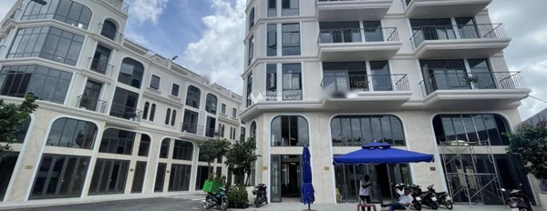 Bán nhà ở có diện tích chung 247m2 bán ngay với giá cực rẻ chỉ 6.9 tỷ vị trí thuận lợi tọa lạc ngay trên Bình Chánh, Hồ Chí Minh-02