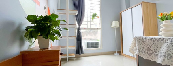 Căn hộ tổng quan có tổng 1 PN, cho thuê căn hộ vị trí mặt tiền tọa lạc ở Nguyễn Văn Đậu, Phường 11, 1 WC thuận tiện di chuyển-02