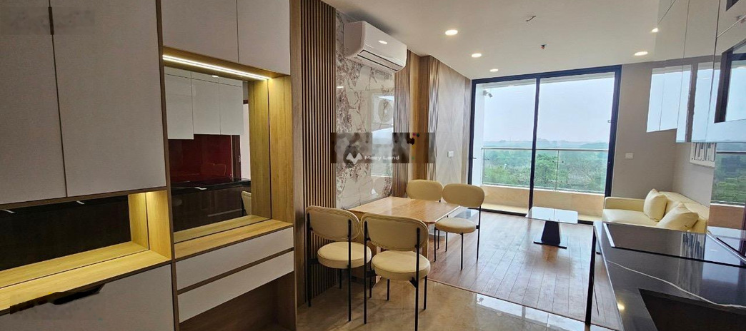 Bán chung cư tọa lạc ngay ở Văn Giang, Hưng Yên, ngôi căn hộ có tất cả 2 phòng ngủ khu vực dân cư