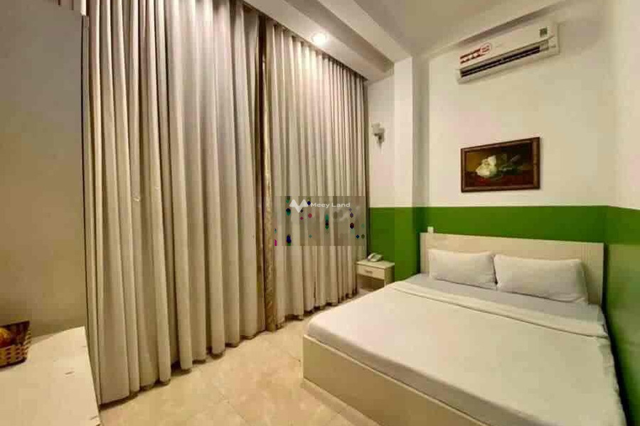 Nhà 10 phòng ngủ bán nhà ở có diện tích chung 60m2 giá bán cơ bản từ 11.8 tỷ vị trí đặt tọa lạc ngay ở Bình Thạnh, Hồ Chí Minh-01
