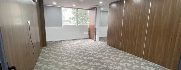 Thuê ngay với giá khởi điểm 300 triệu/tháng cho thuê sàn văn phòng vị trí tốt ở Phường 8, Phú Nhuận diện tích chung quy 770m2 nội thất cơ bản Cơ bản-03