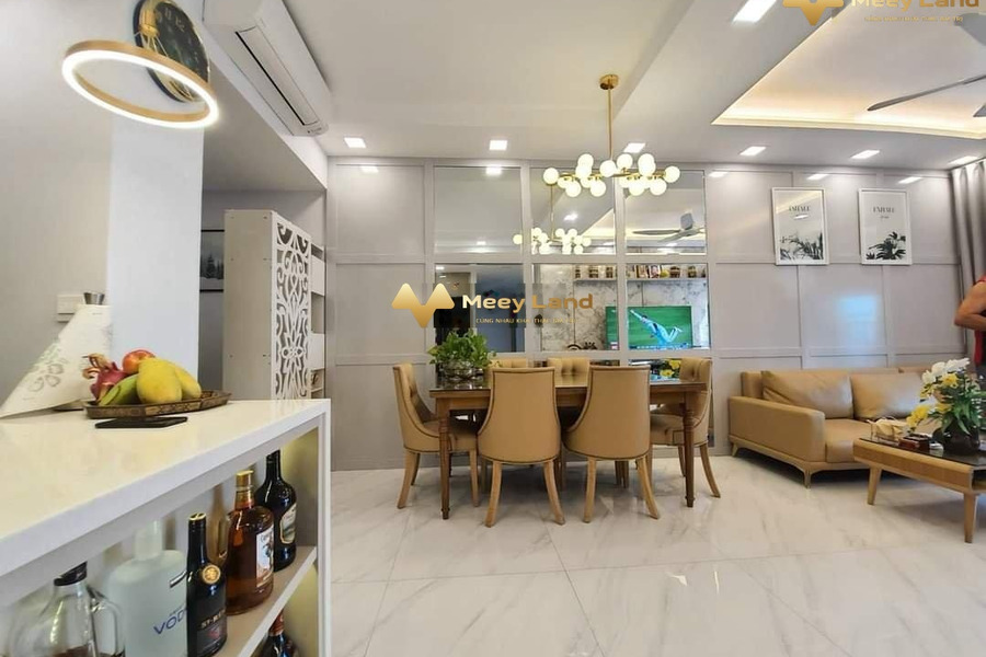 Bán căn hộ giá 3,8 tỷ, diện tích 74m2 tại Quận 7, Hồ Chí Minh-01