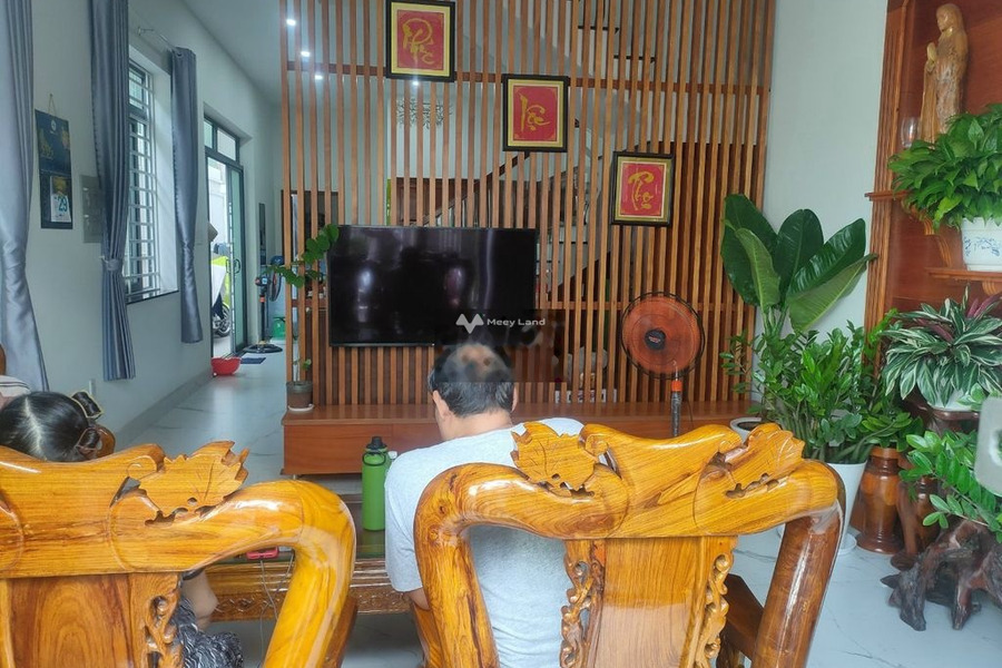 Ở Tam Phú, Hồ Chí Minh, cho thuê nhà, giá thuê cực tốt 14 triệu/tháng diện tích mặt tiền 80m2, trong nhà nhìn chung có 5 PN giá cực mềm-01