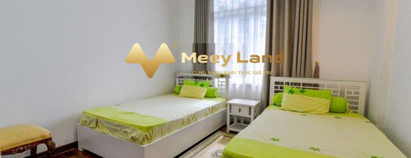 Nhà 5 phòng ngủ cho thuê nhà ở diện tích thực tế 230 m2 vào ở ngay giá cực êm chỉ 55 triệu/tháng vị trí thuận lợi tọa lạc ngay tại Tây Hồ, Hà Nội-03