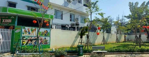 Nhà có 10 phòng ngủ bán nhà ở có diện tích 200m2 giá bán chính chủ 20.5 tỷ vị trí mặt tiền ngay Đường Số 28, Hồ Chí Minh-02