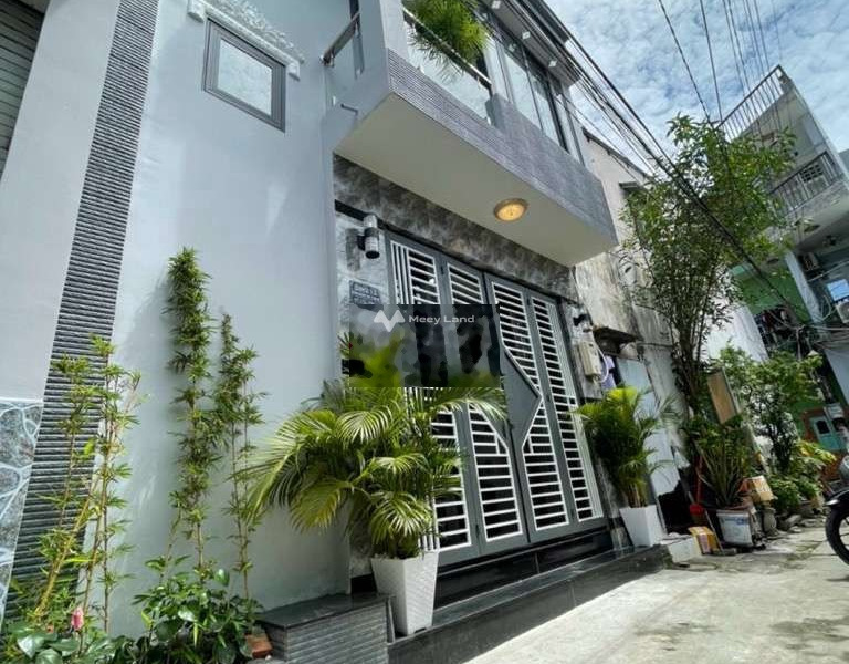 Căn nhà gồm có 2 phòng ngủ bán nhà bán ngay với giá cực tốt 2.4 tỷ có diện tích chung là 25.2m2 vị trí đẹp nằm ở Huỳnh Tấn Phát, Hồ Chí Minh-01