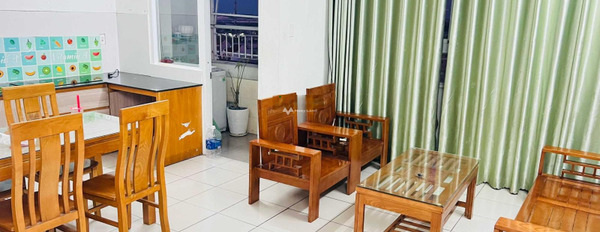 Diện tích thực là 51m2, bán chung cư vị trí thuận lợi nằm ở Thuận An, Bình Dương, trong căn hộ bao gồm có 2 phòng ngủ, 1 WC, khu vực dân cư-03