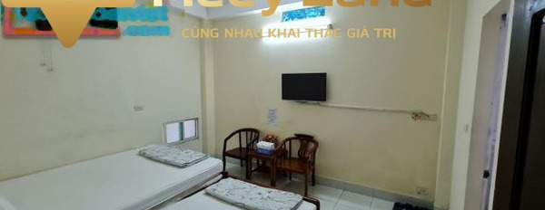 Con đi du học cần bán Khách sạn có diện tích khoảng 100 m2 tọa lạc ngay Chu Huy Mân, Phúc Đồng giá bán vô cùng rẻ 10.9 tỷ nói không với trung gian-03