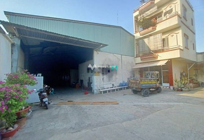 Cho thuê kho xưởng 2.240m2 giá 70k/m2 tại đường Tây Lân - Q. Bình Tân 