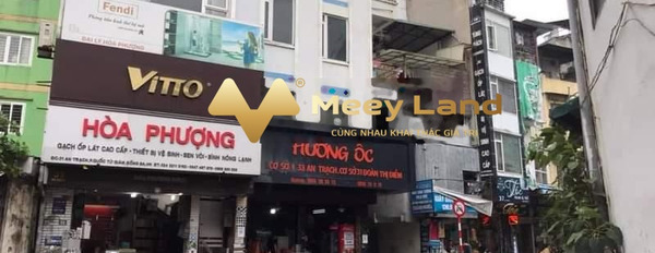 Mặt tiền tọa lạc gần Phố An Trạch, Quận Đống Đa bán nhà giá bán siêu rẻ chỉ 14.6 tỷ trong căn này có 3 PN 3 WC-02