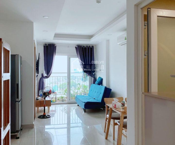 Cho thuê chung cư vị trí mặt tiền tọa lạc tại Thủ Đức, Hồ Chí Minh, nhìn chung bao gồm 2 phòng ngủ, 1 WC nội thất sang trọng-01