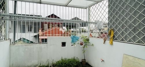 Cho thuê nhà ngay trên Đường Bưởi, Hà Nội. Diện tích 32m2, giá 10 triệu/tháng-03