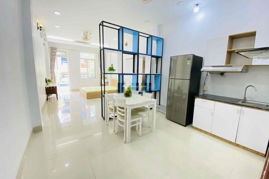 Cho thuê căn hộ, vị trí thuận lợi gần Lê Lai, Quận 1 thuê ngay với giá mua liền chỉ 7.8 triệu/tháng có diện tích quy ước 45m2-01