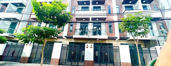 Nhà có 4 PN bán nhà bán ngay với giá mua liền chỉ 10.2 tỷ diện tích chuẩn 80m2 nằm trên Bình Trị Đông B, Hồ Chí Minh-03