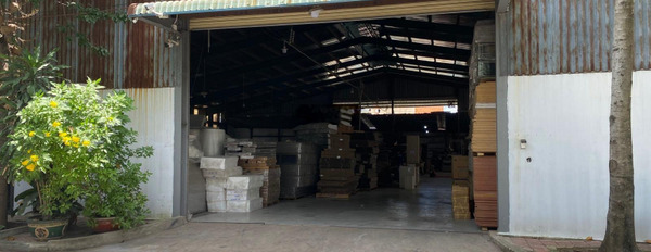 Cho thuê nhà xưởng 1100m2 Tại Lê Thị Riêng - Q12 với 55tr/th đường xe tải, có sẵn Văn Phòng -03