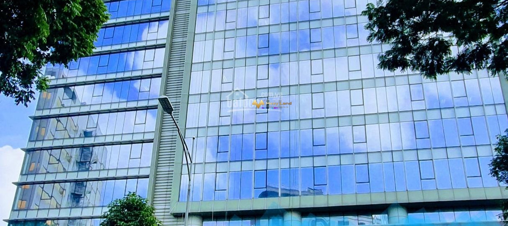 Bán nhà ở có dt chung 1500 m2 giá bán công khai chỉ 500 tỷ vị trí đẹp tọa lạc tại Hoàng Mai, Hà Nội